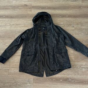 Women’s Hooded Rain Jacket